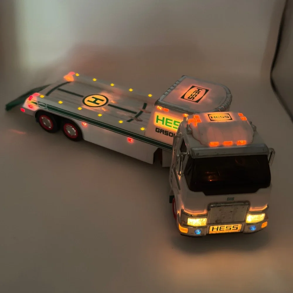 Hess Gasoline Transport Truck White Green Red Lights Collectible Toy 1990s